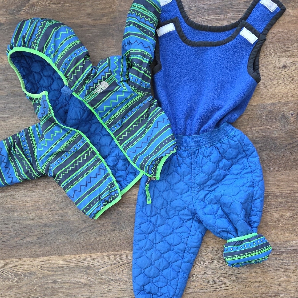 The North Face Kids Blue and Green Jacket & Pants Set